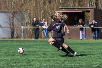 Bild 159 - B-Juniorinnen SV Henstedt-Ulzburg - MTSV Olympia Neum�nster : Ergebnis: 0:4